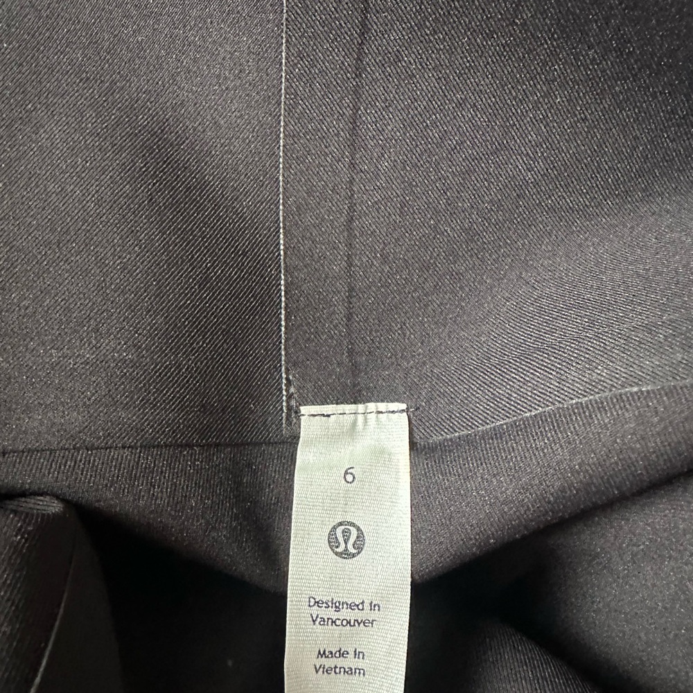Lululemon Pants - Picture 7 of 7